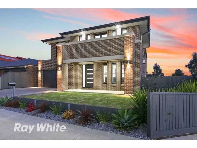 54 Eastlakes Boulevard, Lara VIC 3212