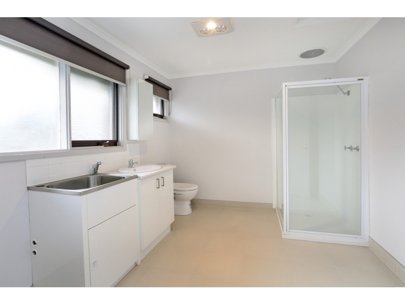 2/27 Kalver Street, Corio VIC 3214