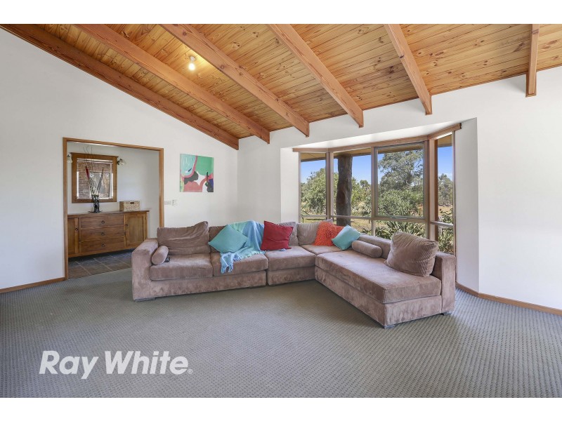 70 Manna Gum Place, Anakie VIC 3221