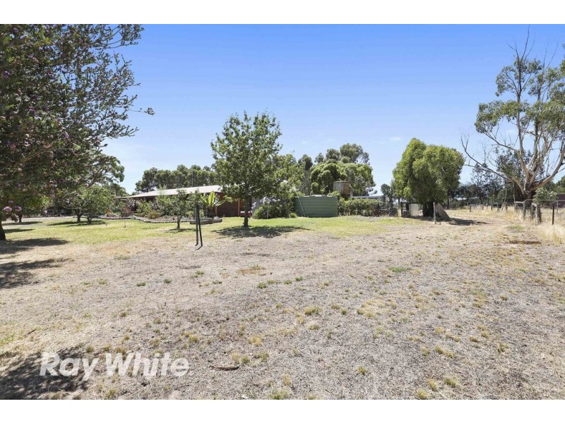 70 Manna Gum Place, Anakie VIC 3221