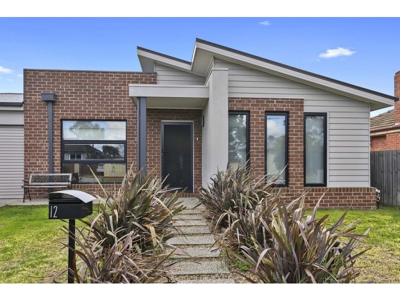 12 Spruhan Avenue, Norlane VIC 3214