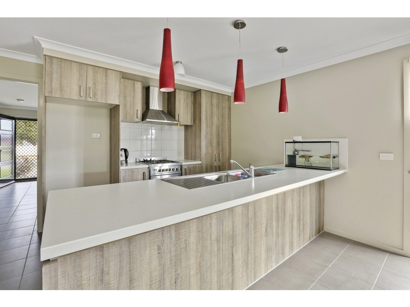 12 Spruhan Avenue, Norlane VIC 3214