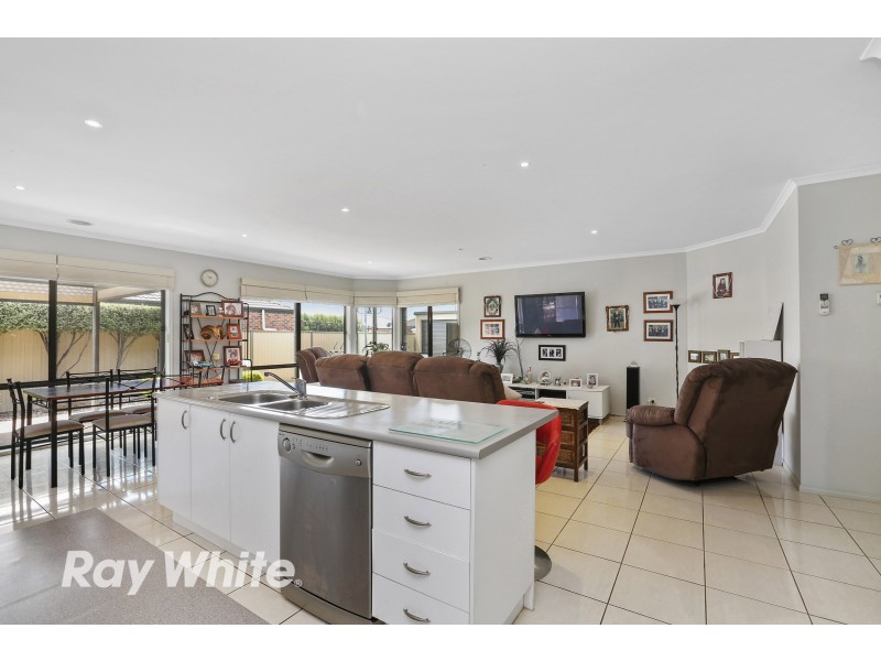 10 Petrea Close, Corio VIC 3214