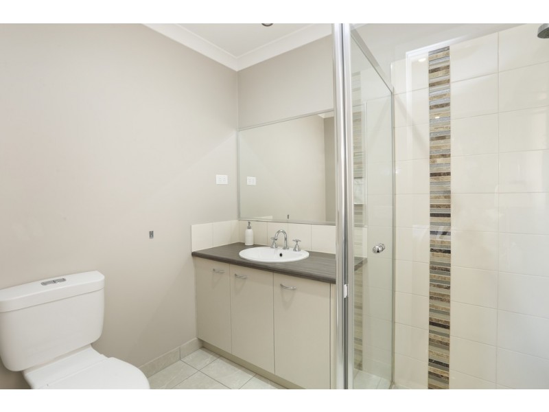10 Grey Teal Place, Lara VIC 3212