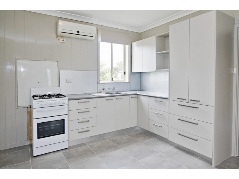 37 Wisteria Grove, Norlane VIC 3214