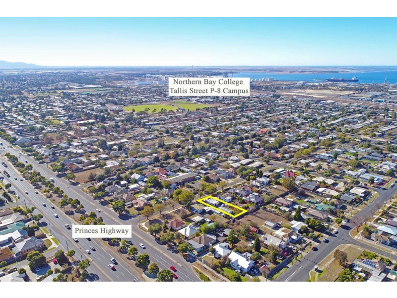 3 Spruhan Avenue, Norlane VIC 3214