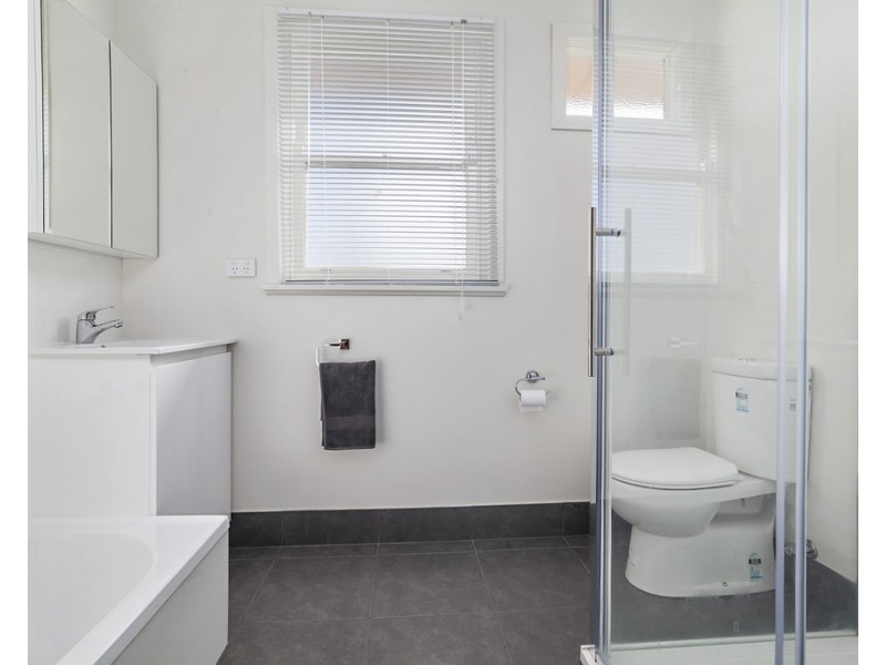 36 Robin Avenue, Norlane VIC 3214
