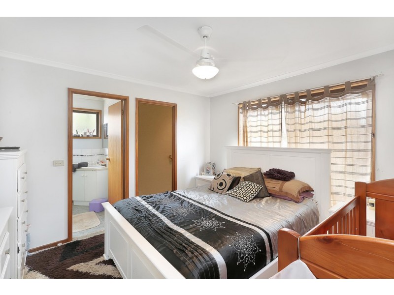 48 Fairbairn Drive, Corio VIC 3214