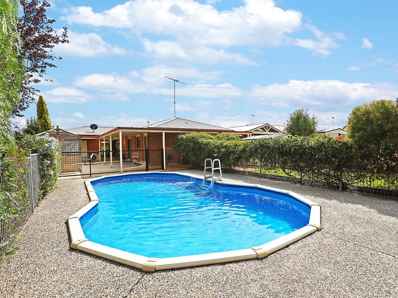 15 Altair Avenue, Lara VIC 3212