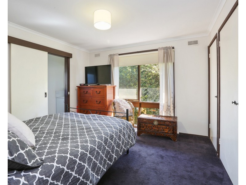 2 Sheeran Crescent, Lara VIC 3212