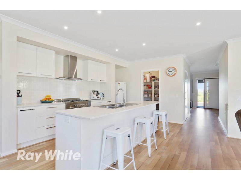 84 Canterbury Road West, Lara VIC 3212