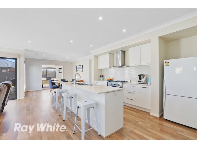 84 Canterbury Road West, Lara VIC 3212