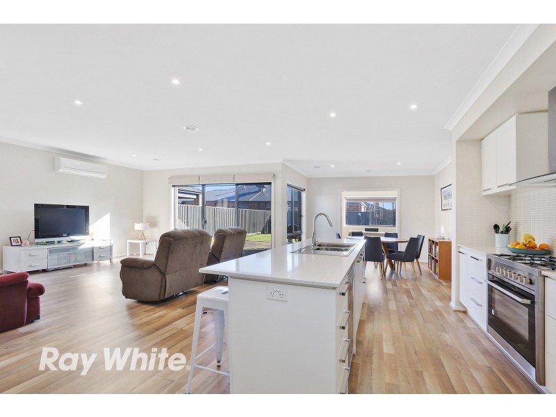 84 Canterbury Road West, Lara VIC 3212