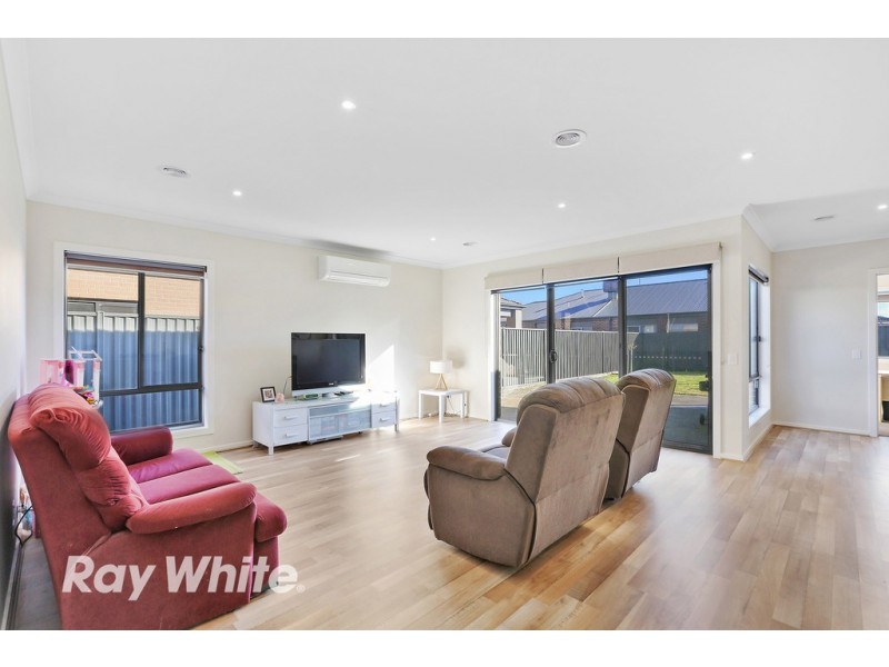 84 Canterbury Road West, Lara VIC 3212