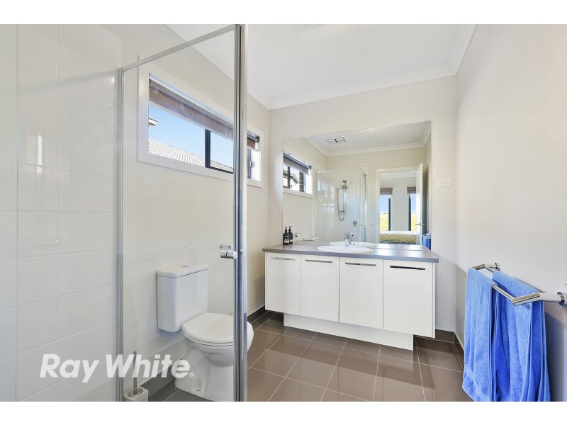 84 Canterbury Road West, Lara VIC 3212