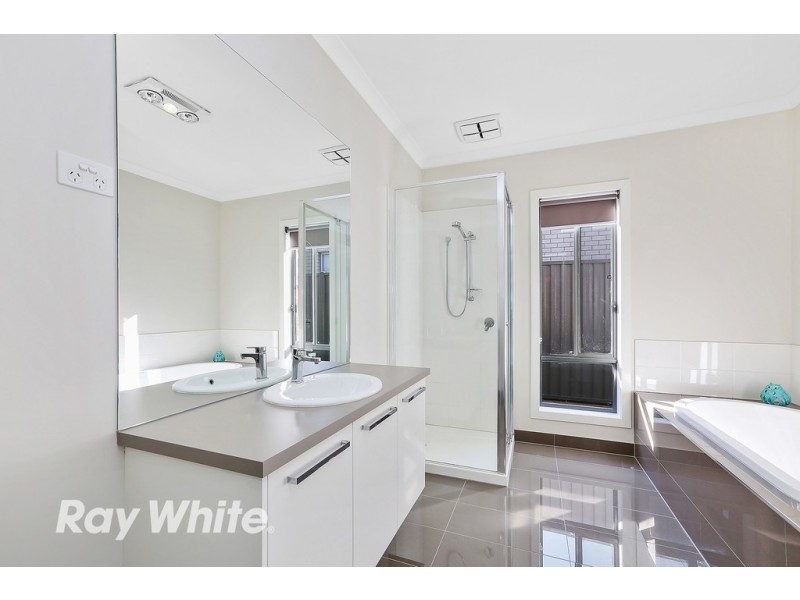 84 Canterbury Road West, Lara VIC 3212