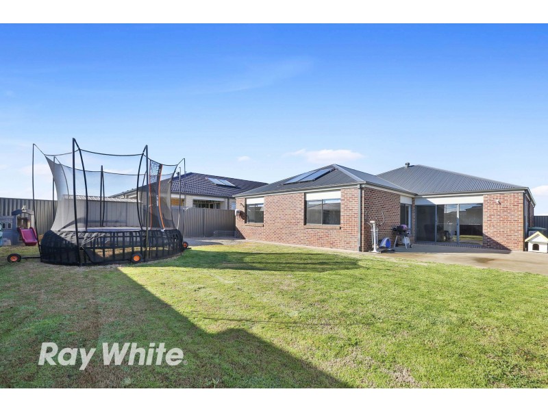 84 Canterbury Road West, Lara VIC 3212