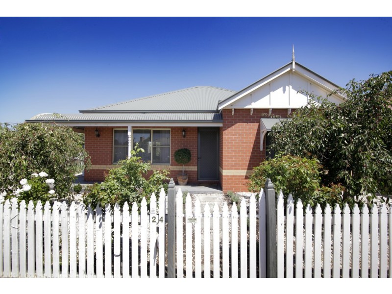 24 Francis Court, Lara VIC 3212