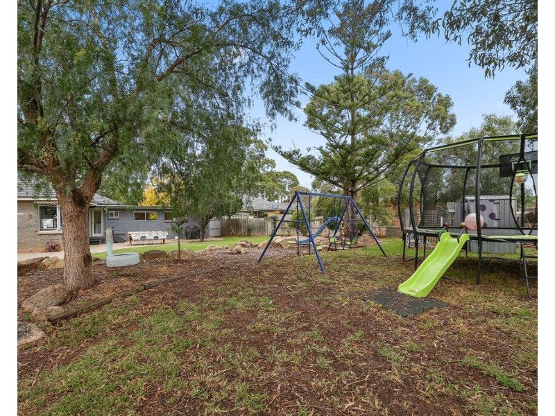 9 Lime Crescent, Lara VIC 3212