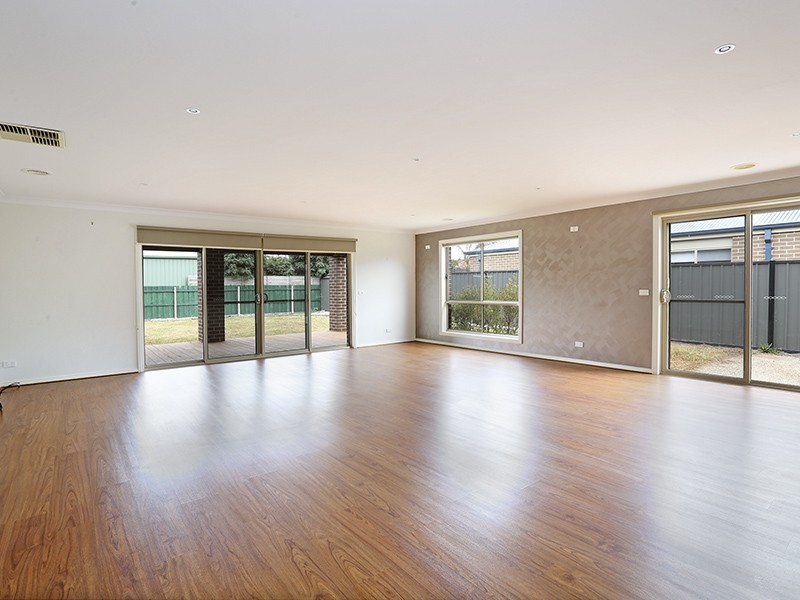 5 Benetti Drive, Lara VIC 3212