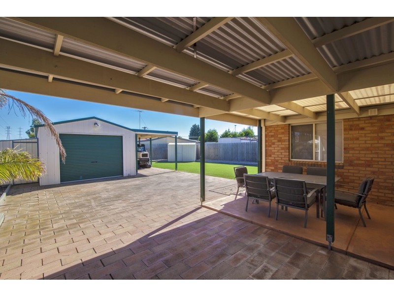 26 Cranbourne Drive, Corio VIC 3214