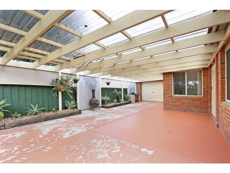 10 Brownlow Court, Lara VIC 3212