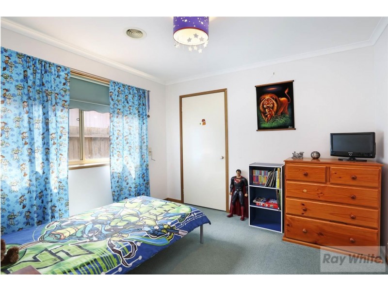 40 Young Street, Lara VIC 3212