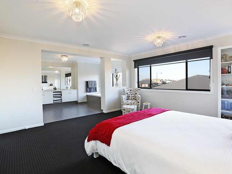 96 Eastlakes Boulevard, Lara VIC 3212