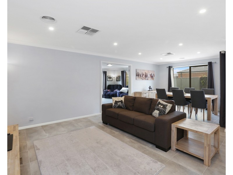 9 Jabiru Court, Lara VIC 3212