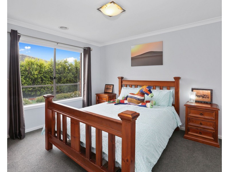 9 Jabiru Court, Lara VIC 3212