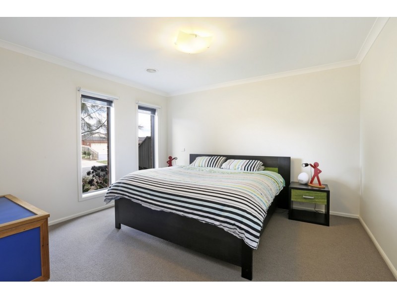 10 Barbara Drive, Lara VIC 3212