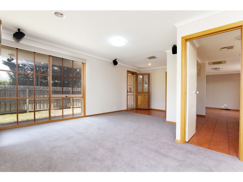 12 Sherwood Grove, Lara VIC 3212