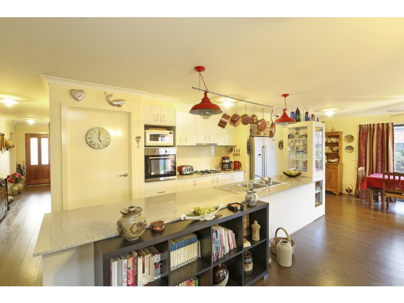 6 Cygnet Court, Lara VIC 3212