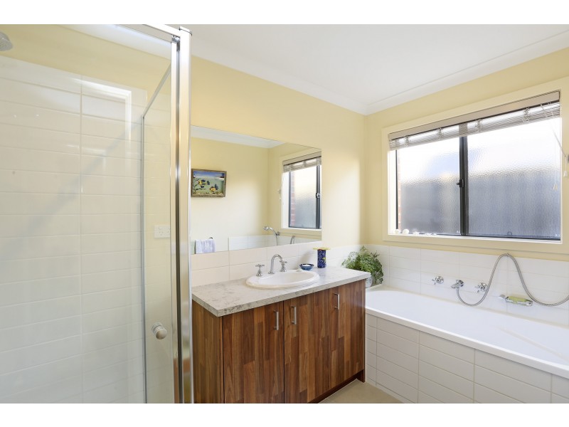 6 Cygnet Court, Lara VIC 3212