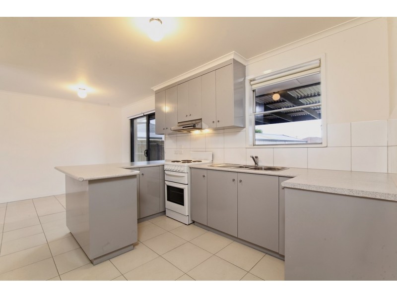 2 Gambier Grove, Corio VIC 3214
