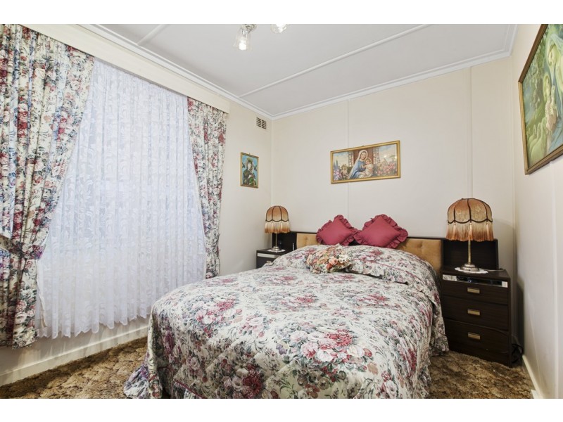 2 Ibis Court, Norlane VIC 3214