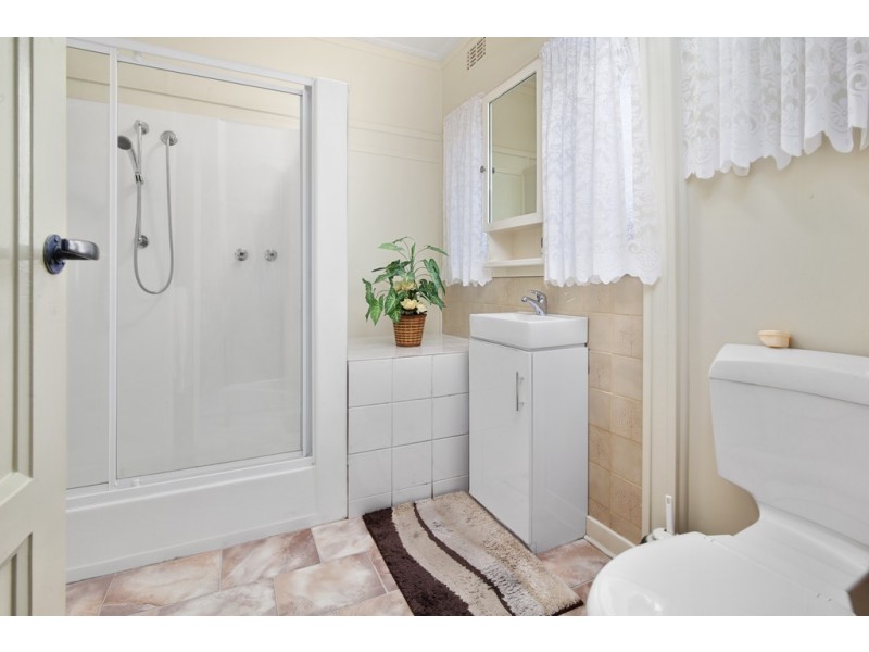 2 Ibis Court, Norlane VIC 3214