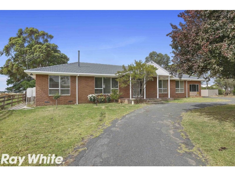 65 Edgerton Road, Lovely Banks VIC 3221