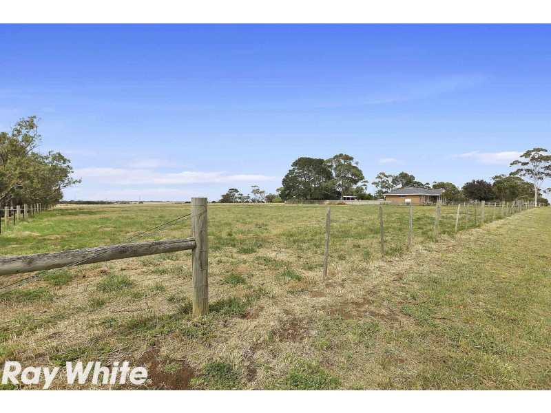 65 Edgerton Road, Lovely Banks VIC 3221