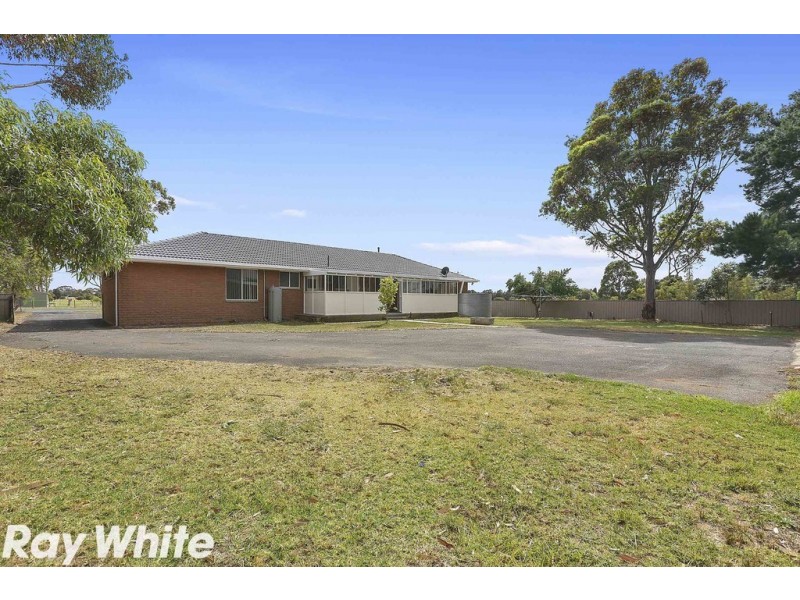 65 Edgerton Road, Lovely Banks VIC 3221