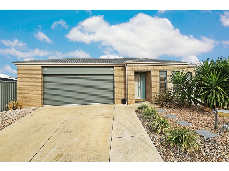 18 Judith Court, Lara VIC 3212