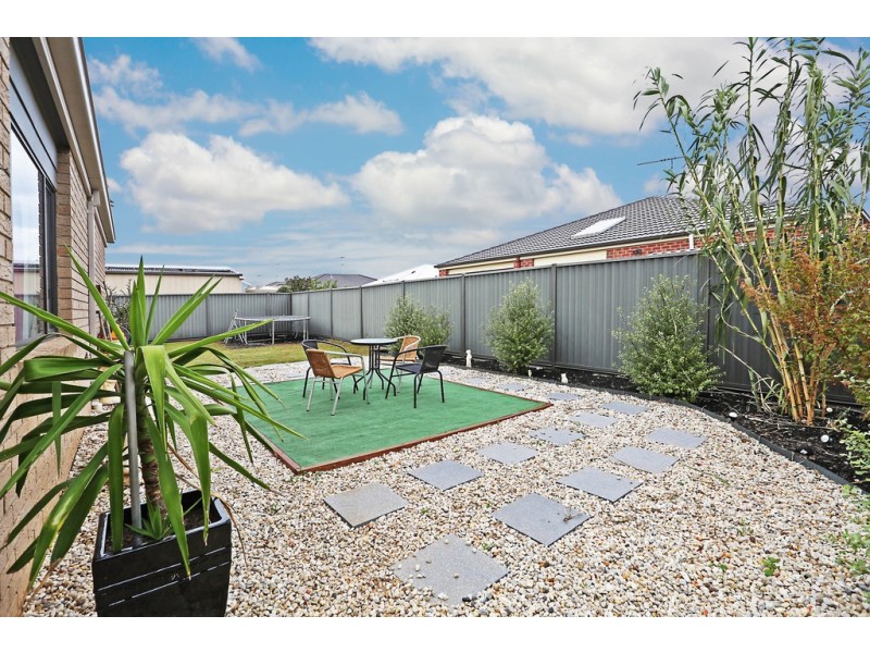 18 Judith Court, Lara VIC 3212