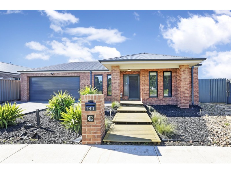 142 Canterbury Road West, Lara VIC 3212
