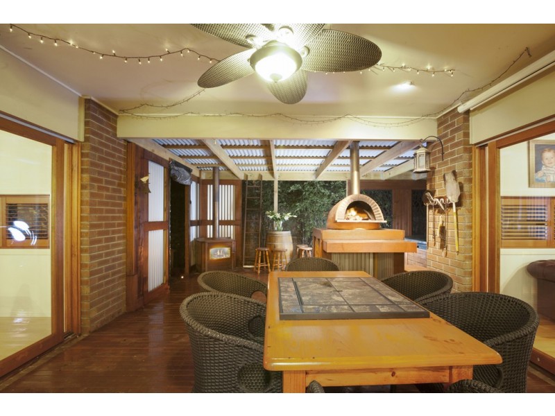 2 Mentha Court, Corio VIC 3214