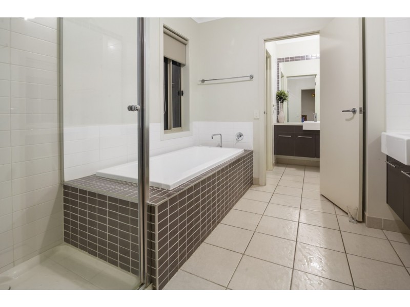 2 Mentha Court, Corio VIC 3214