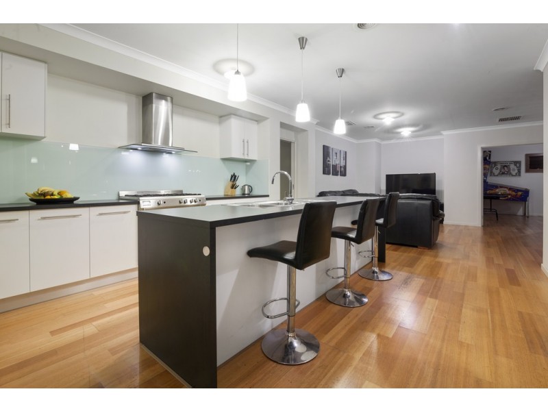 2 Mentha Court, Corio VIC 3214