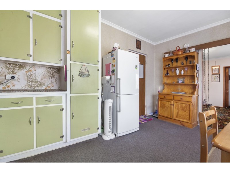 8 Indiana Avenue, Corio VIC 3214