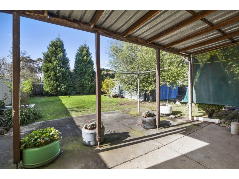 8 Indiana Avenue, Corio VIC 3214