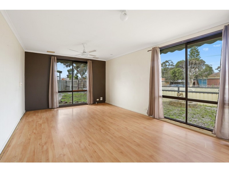 9 Fairbairn Drive, Corio VIC 3214