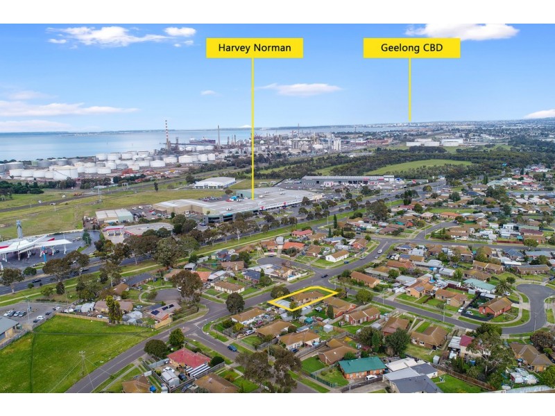 9 Fairbairn Drive, Corio VIC 3214